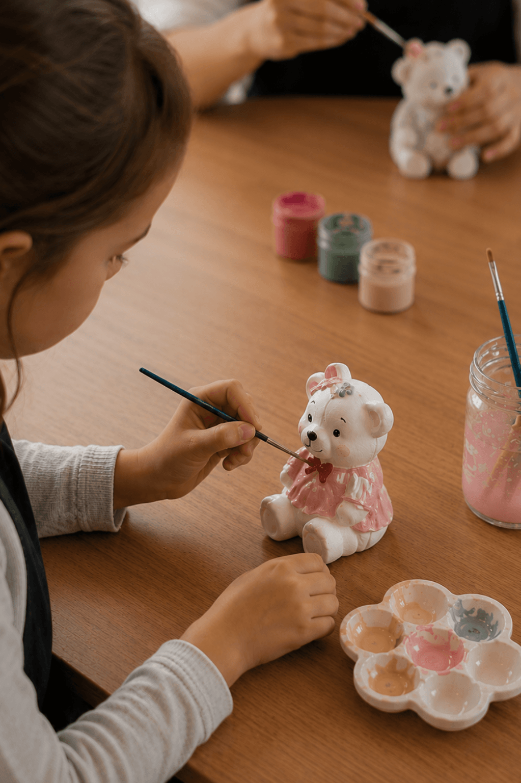 Children's workshop - painting and decorating ceramic figures