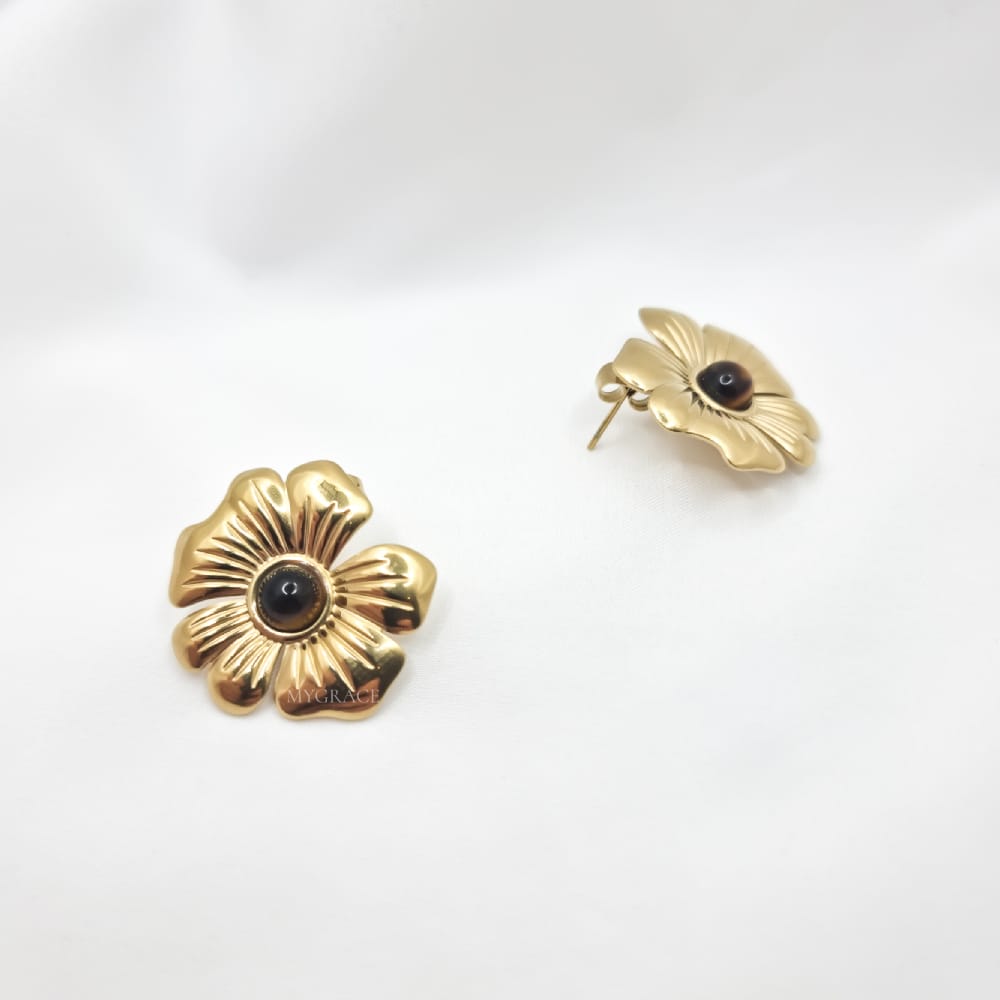 Cercei Stud ”Be stylish”, aurii, în formă de floare, decorați cu pietre, din oțel inoxidabil
