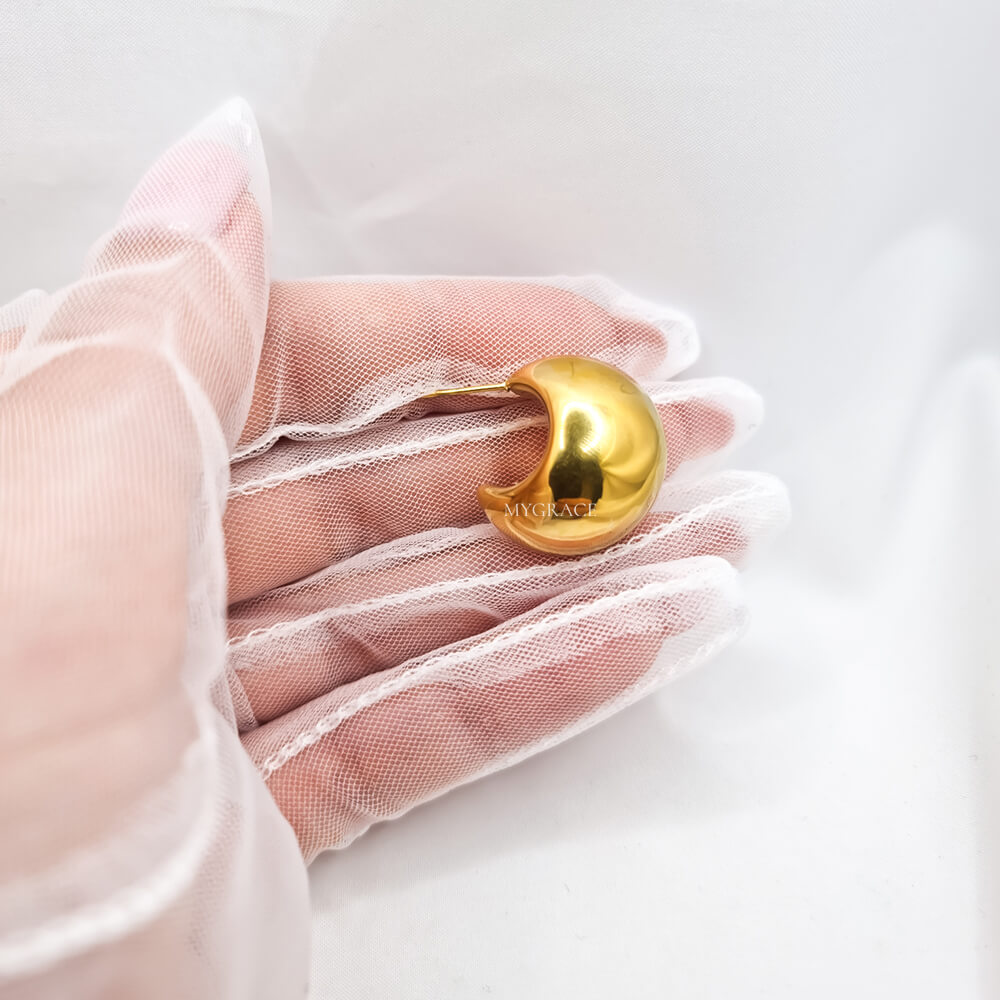 Cercei Stud ”Be stylish”, aurii, model picătură, oțel inoxidabil, placați cu aur 18K