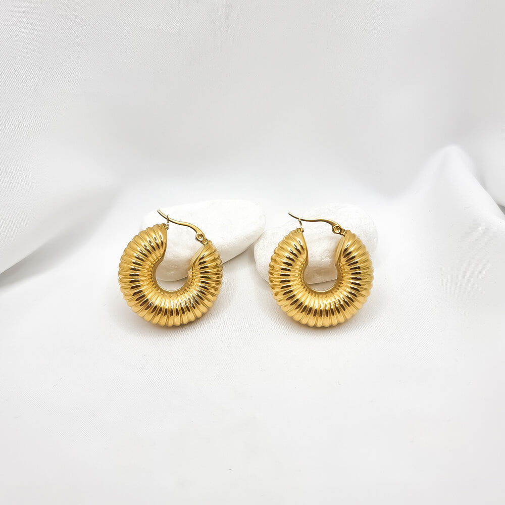 Cercei Hoop ”Be fancy”, aurii, din oțel inoxidabil, placați cu aur 18K