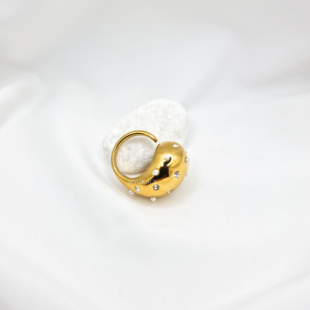 Inel oțel inoxidabil ”Be stylish”, model lacrimă/picătură, oțel inoxidabil, placat cu aur 18K și decorat cu zirconiu și perluțe