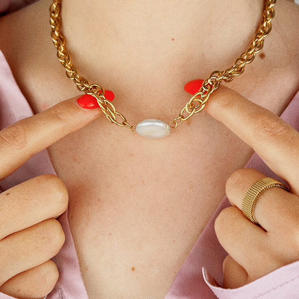 Set colier/choker și brățară oțel inoxidabil ”Be sophisticated”, auriu, model zale, decorat cu perluță, placat cu aur 18K