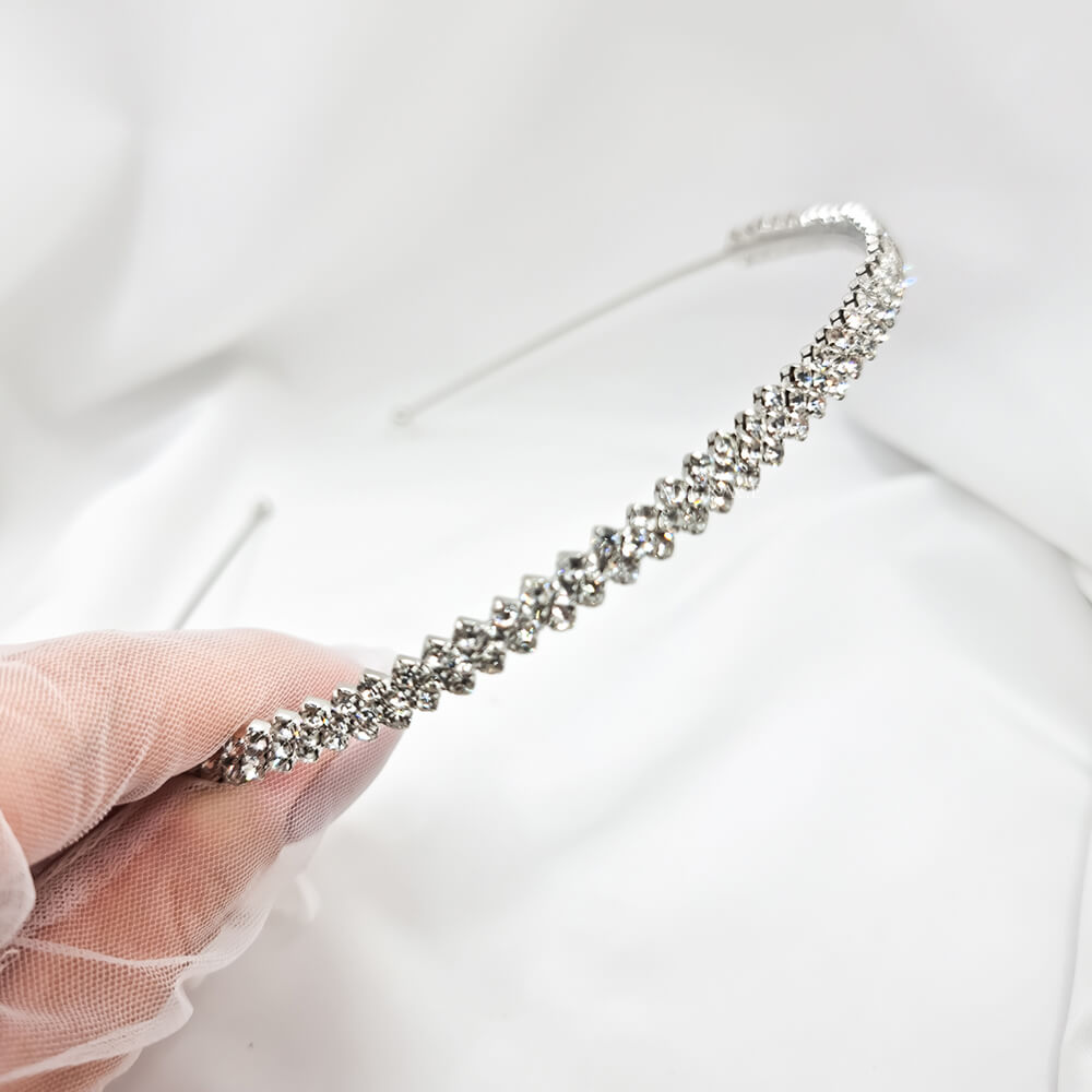 Accesoriu păr mireasă ”Be splendid”, cu cristale încrustate, tip coroniță/diademă, model geometric