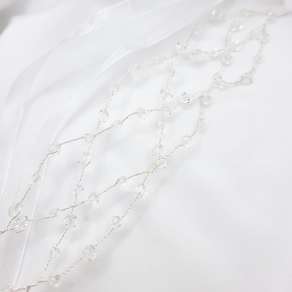 Accesoriu păr mireasă ”Be fascinating”, argintiu, decorat cu cristale transparente, tip coroniță/diademă flexibilă (modelatoare), model plasă