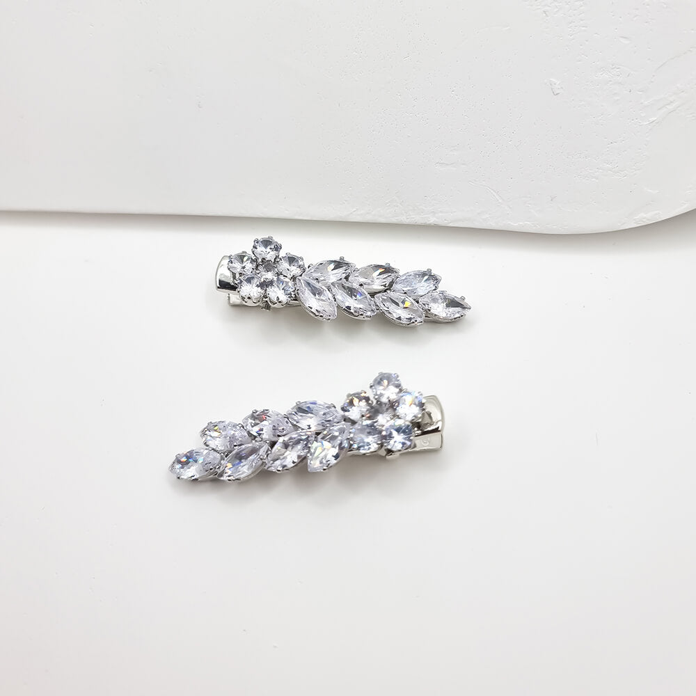 Agrafe păr metalice, argintii, decorate cu zirconiu, model frunze și floare, mireasă (set 2 buc.)