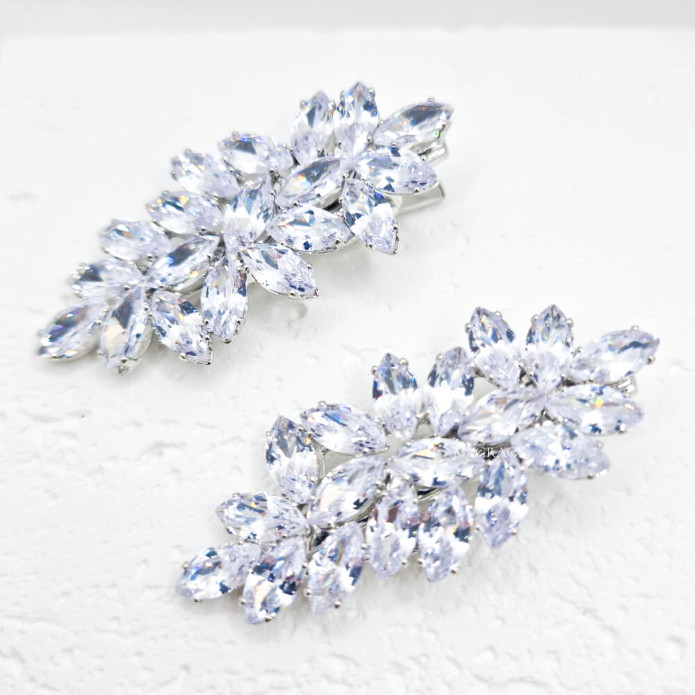 Agrafe păr metalice, argintii, decorate cu zirconiu, model floral, mireasă (set 2 buc.)