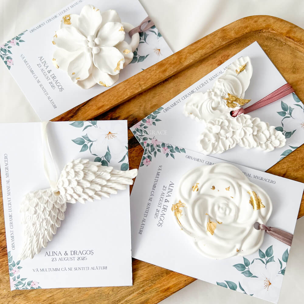 Mărturii botez - Ornament ceramic model floare, lucrat manual