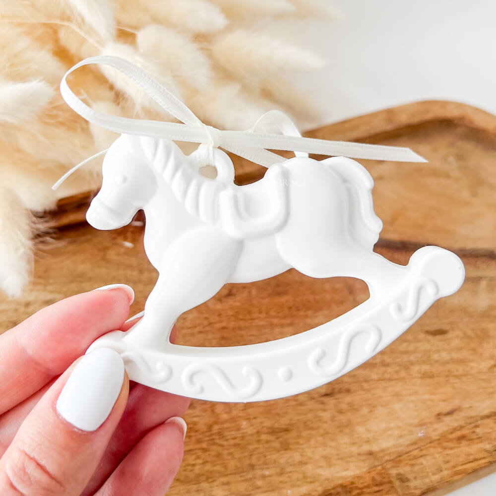 Mărturii botez - Ornament ceramic model căluț balansoar, realizat manual