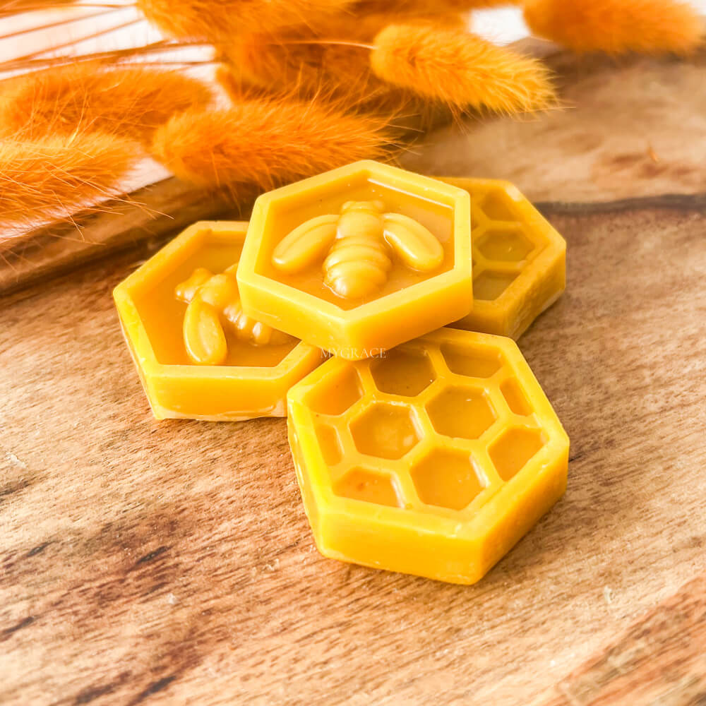 Air-Purifying Beeswax, 100% Pure Beeswax, Local Producer, Honeycomb Design