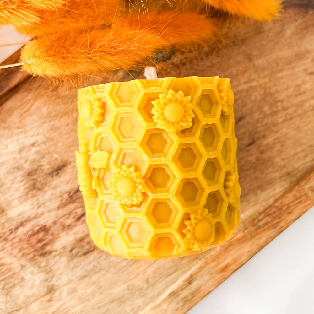 Decorative pure beeswax candle, honeycomb pattern