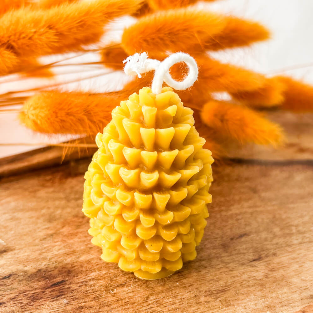 Pure Beeswax Decorative Candle – Pine Cone Design