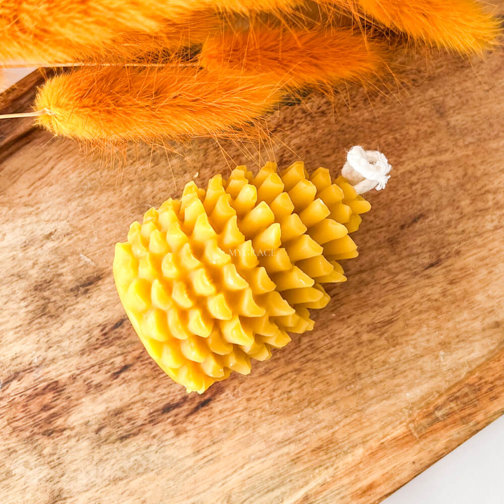 Pure Beeswax Decorative Candle – Pine Cone Design