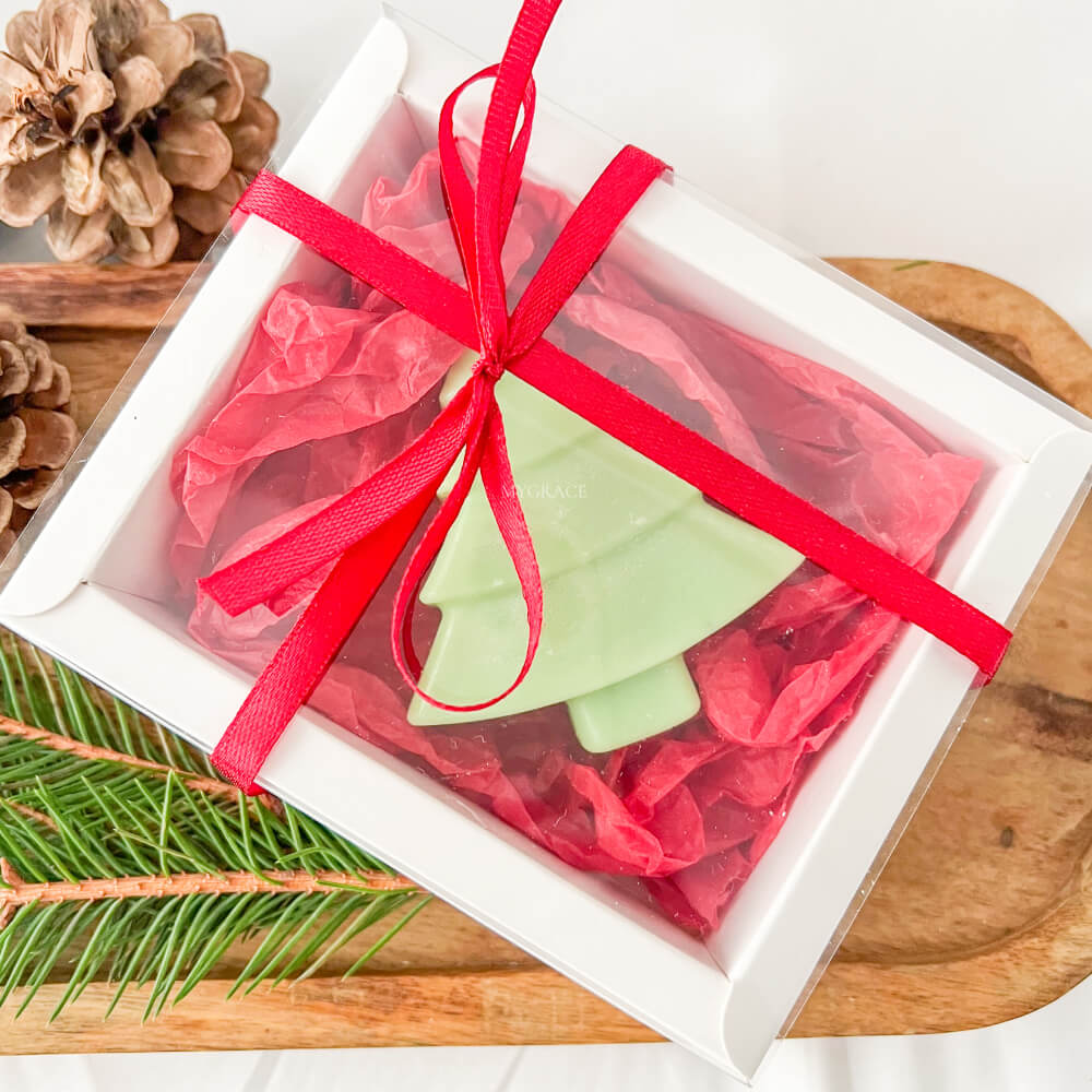 Christmas Candle, Scented, Natural Wax, Green Christmas Tree, Limited Christmas Edition