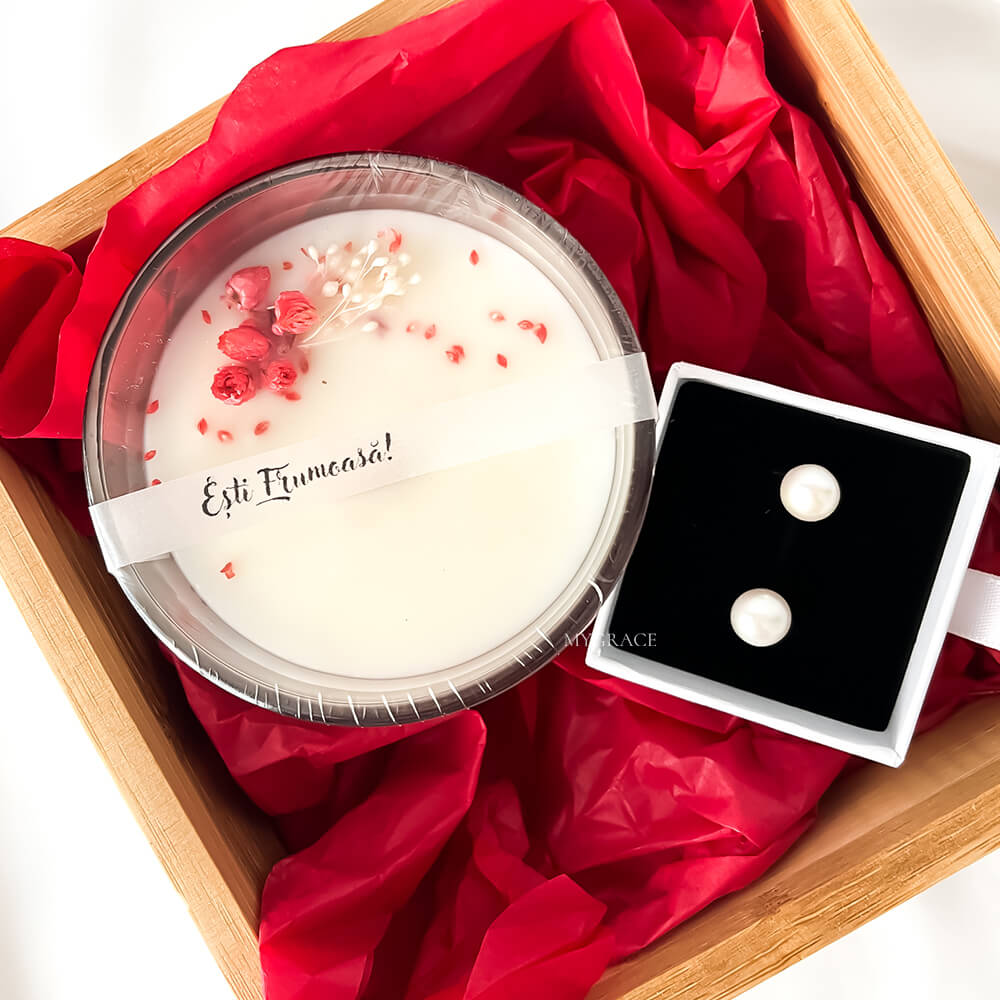 “You Are Beautiful” Gift Set – includes 1 pair of 925 sterling silver earrings with cultured pearls and 1 soy wax candle in a glass jar decorated with red flowers.