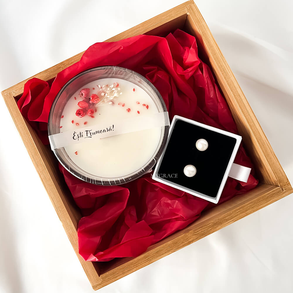 “You Are Beautiful” Gift Set – includes 1 pair of 925 sterling silver earrings with cultured pearls and 1 soy wax candle in a glass jar decorated with red flowers.