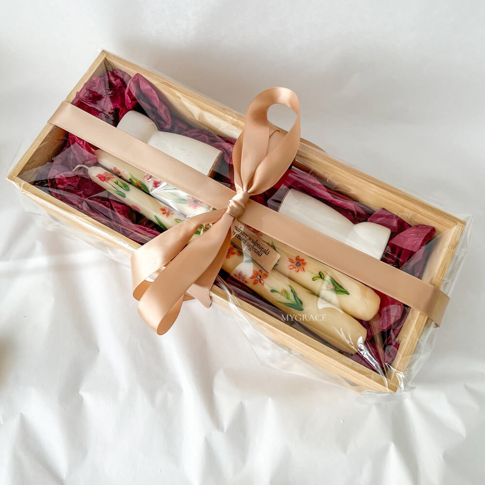 Gift Set “Reverie” – Set of Hand-Painted Conical Candles with Musical Note Design (2 pcs) and Ceramic Candle Holders (2 pcs)