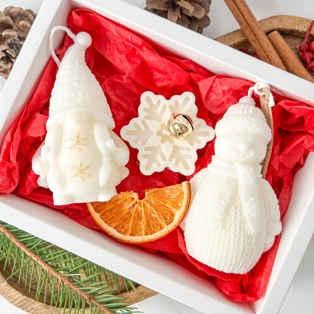 Cadou de Crăciun/Cadou Secret Santa - set lumânări parfumate ceară vegetală (om de zăpadă, fulg, pitic)