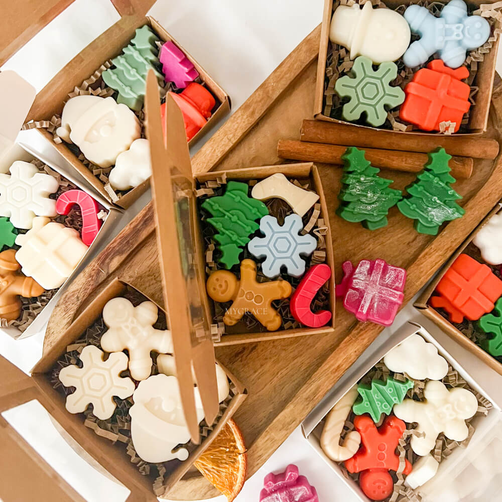 Christmas Scented Wax, Christmas Figurines (Pure Soy Wax Melts)