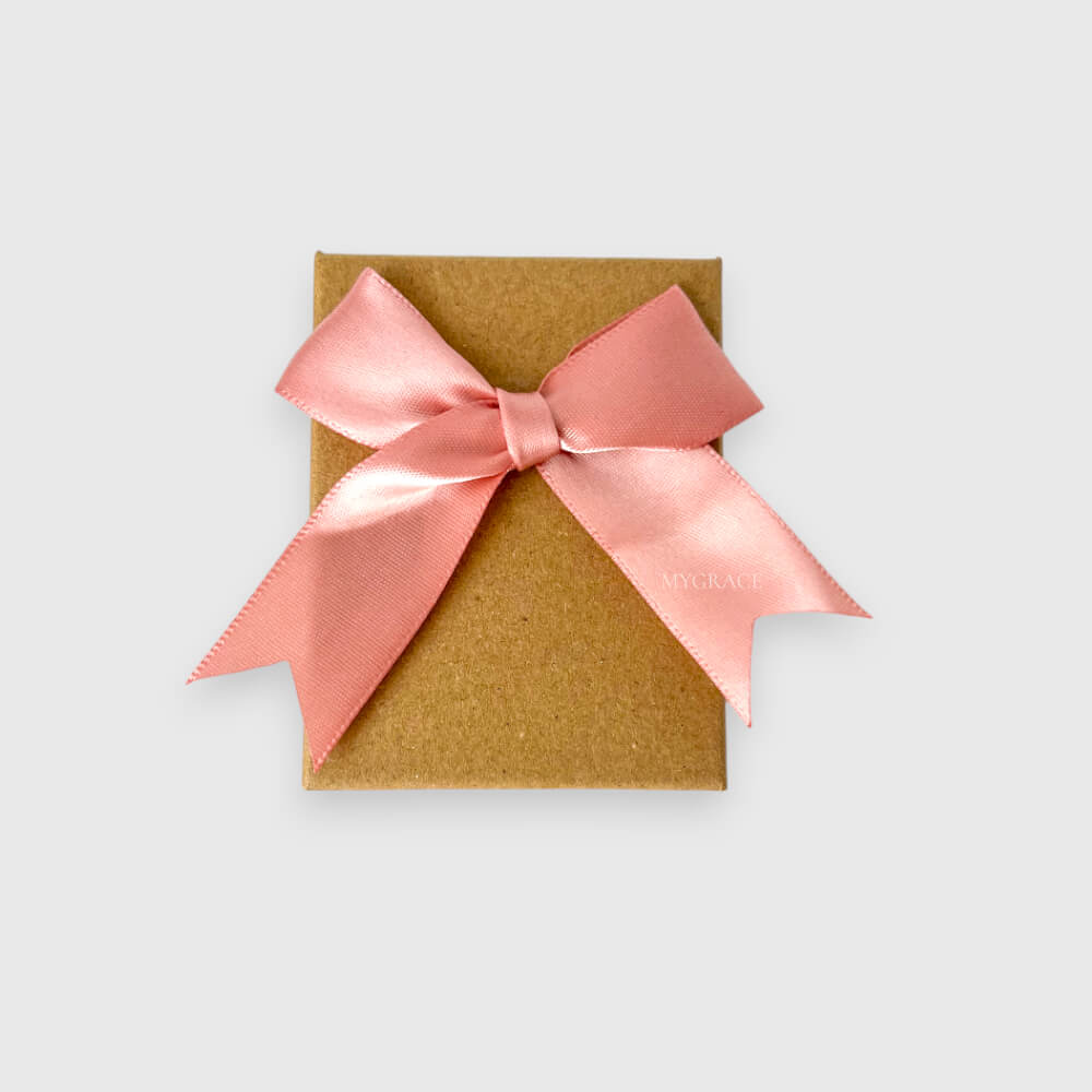Cutie cadou cu capac, fundiță și burete, kraft, carton, 9x7x3 cm