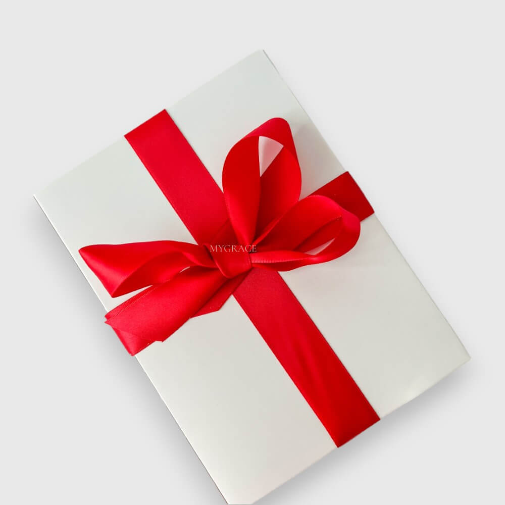 Christmas Gift / Secret Santa – Scented Candle Set, Christmas Reindeer, Elf, and Snowflake Designs