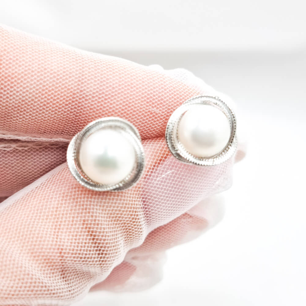 Cercei argint ”Be pure”, albi, argint 925 și perle naturale 8 mm, montură argintie, mireasă, MYGRACE