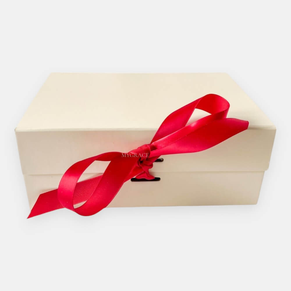 Cutie cadou cu închidere magnetică și fundă, ivoire, 22x16x8,5 cm, cutie cadou premium