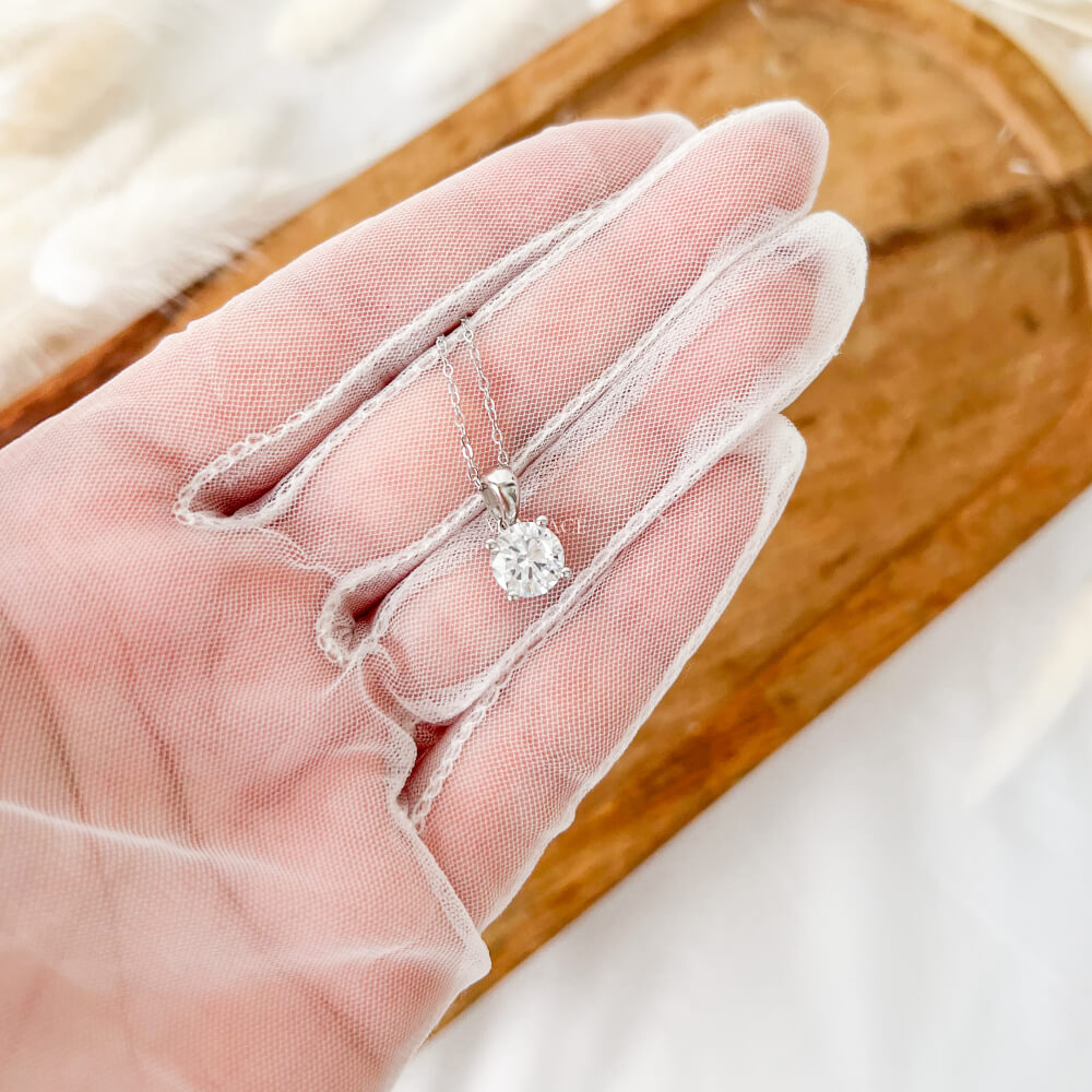 925 Sterling Silver Necklace, Silver, Rhodium-Plated, Round Zircon Pendant – MYGRACE