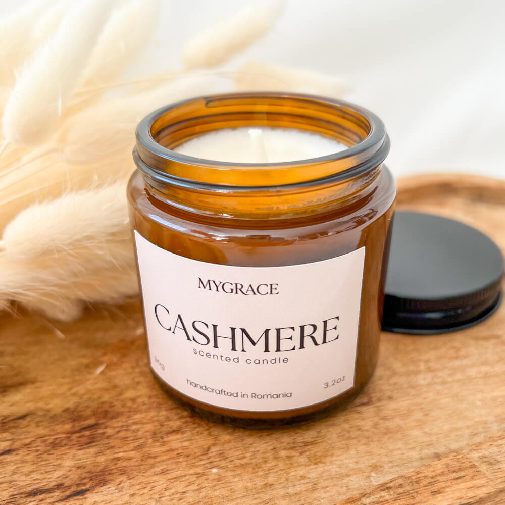 Lumânare parfumată CASHMERE cu mosc, handmade