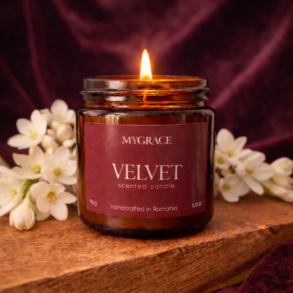 Lumânare parfumată floral elegant, tuberoză catifelată